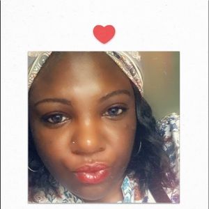 Meet your Posher, Tracey